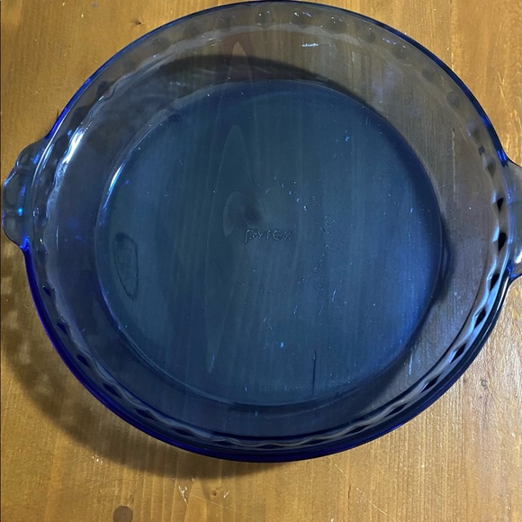 Pyrex Cobalt Blue Glass Vintage Fluted Pie Plate - Picture 2 of 7